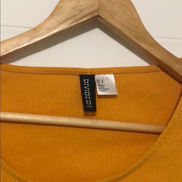 Yellow crop top (as seen on BLACKPINK Rosé) - Picture 4 of 5